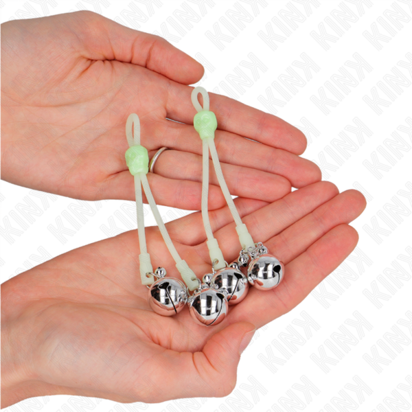 KINK - LUMINOUS SKULL NIPPLE CLAMPS WITH RING BELLS ADJUSTABLE GREEN / SILVER - Image 3