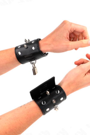 KINK - PUNK WRIST RESTRAINTS WITH SPIKES 25 X 6 CM