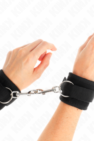 KINK - NYLON BIND HOOK&LOOP WRIST RESTRAINTS BLACK MODEL 2 ADJUSTABLE 18-35 CM X 6 CM