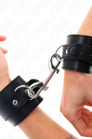 KINK - WRIST RESTRAINTS-SINGLE RIVET ROW AND BIG BUCKLE BLACK ADJUSTABLE 17-28 CM X 5 CM
